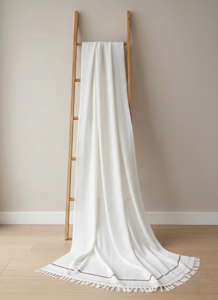 Aab-o-Taab – Traditional Men’s White Shawl